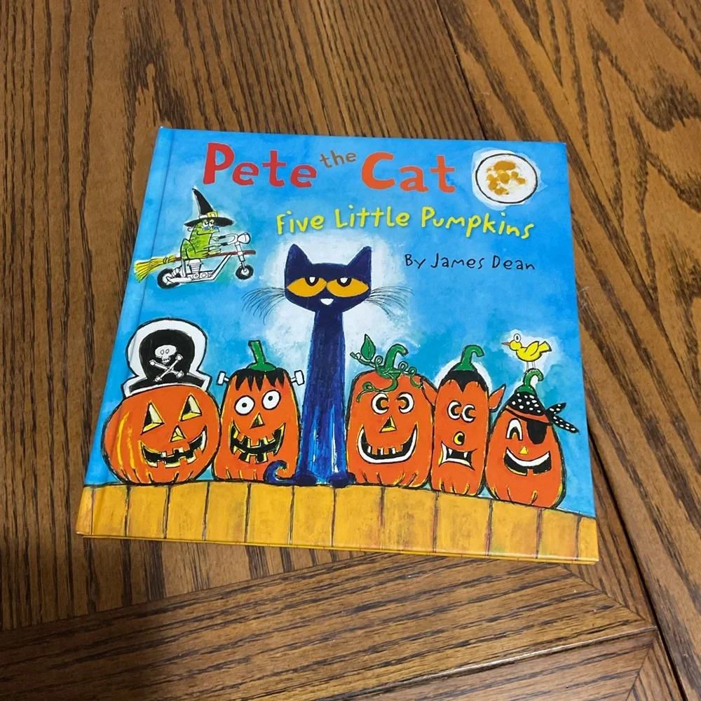 Very busy spider 🕷️ very clumsy click beetle 🪲 & 5 little pumpkins 🎃 Halloween